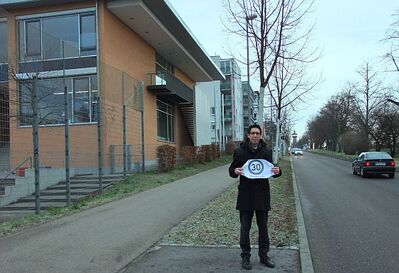 Stefan Conzelmann (SPD) will Tempo 30 vor der Grundschule Burgholzhof